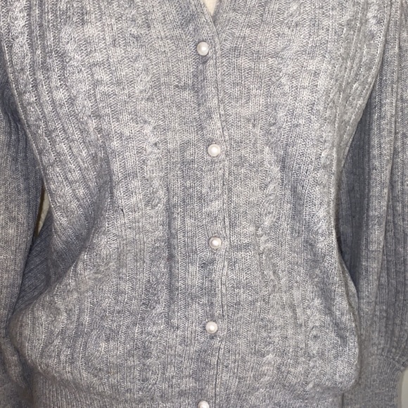 VERONICA JONES | 1960’S SWEATER - Picture 3 of 10